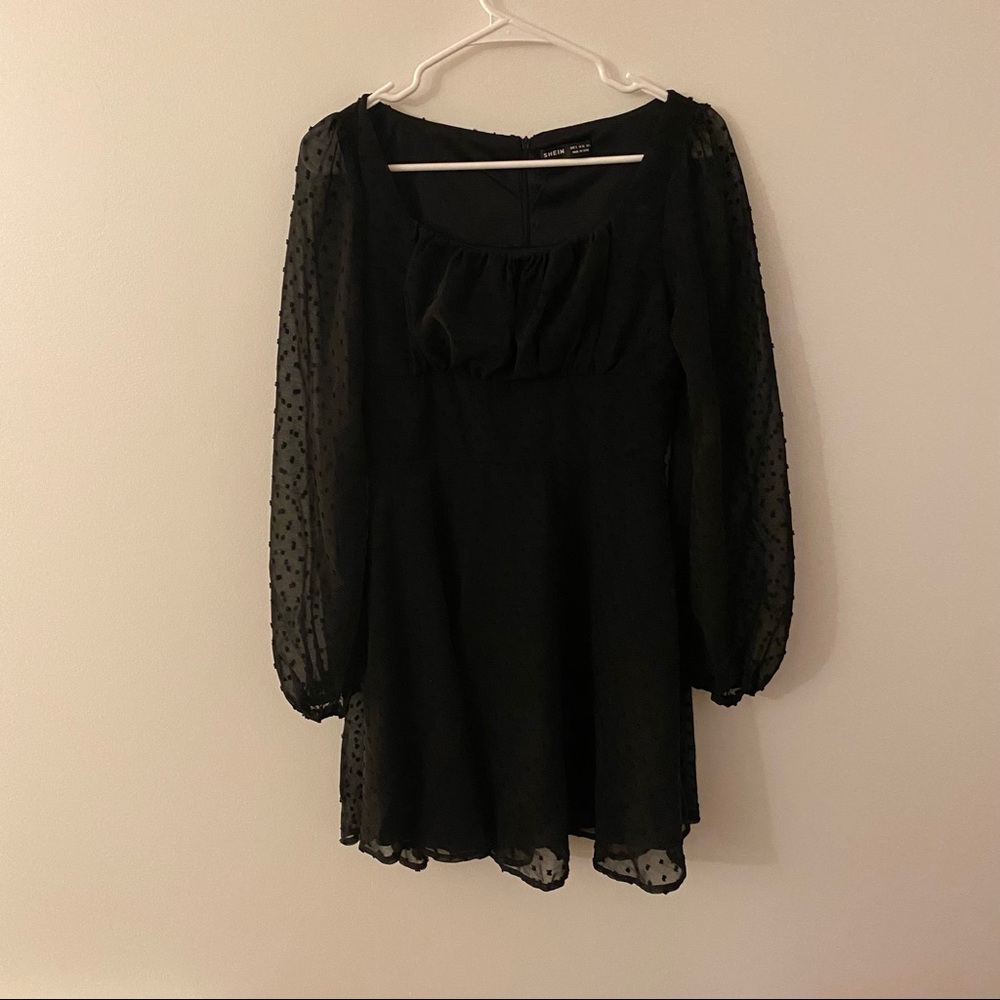 FREE DRESS